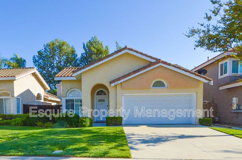 CAMARILLO House: 5220 BUENA MESA CT