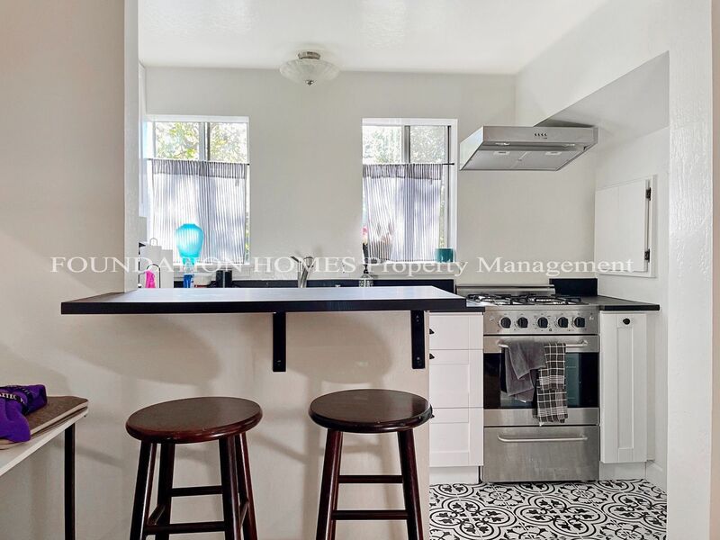 Request A Viewing For 250 C St Unit A Tenant Turner
