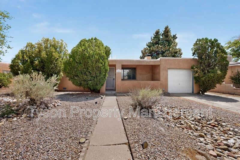 Albuquerque House: 5504 Granite NE