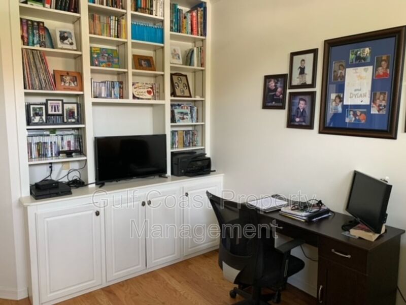 5106 Far Oak Circle Sarasota FL 34238 - Photo 10