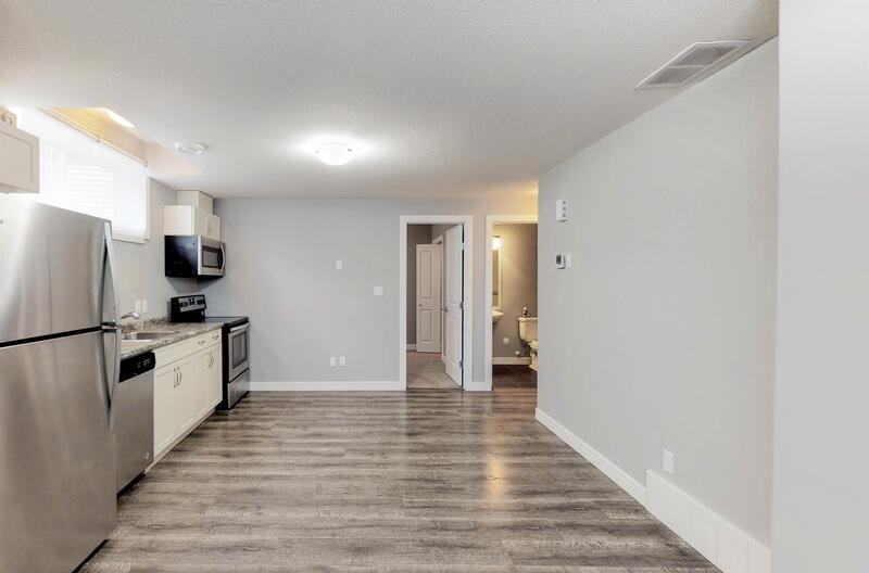 Edmonton House: 2113 (Bsmt) Auxier Court Southwest