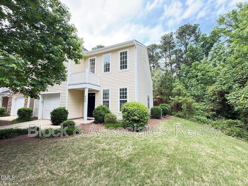 Morrisville House: 430 Plank Bridge Way