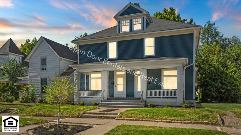 Fort Wayne House: 1209 Rivermet Ave