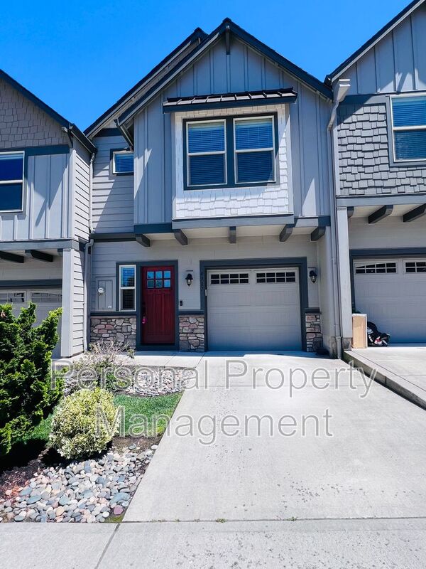 Camas Townhome: 4307 NW Sage Loop