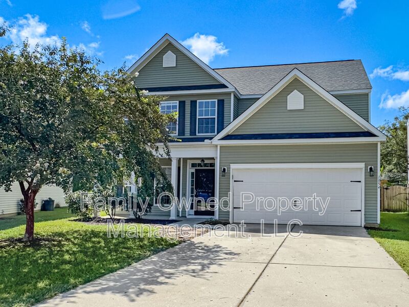 summerville House: 1054 Whitlow Blvd