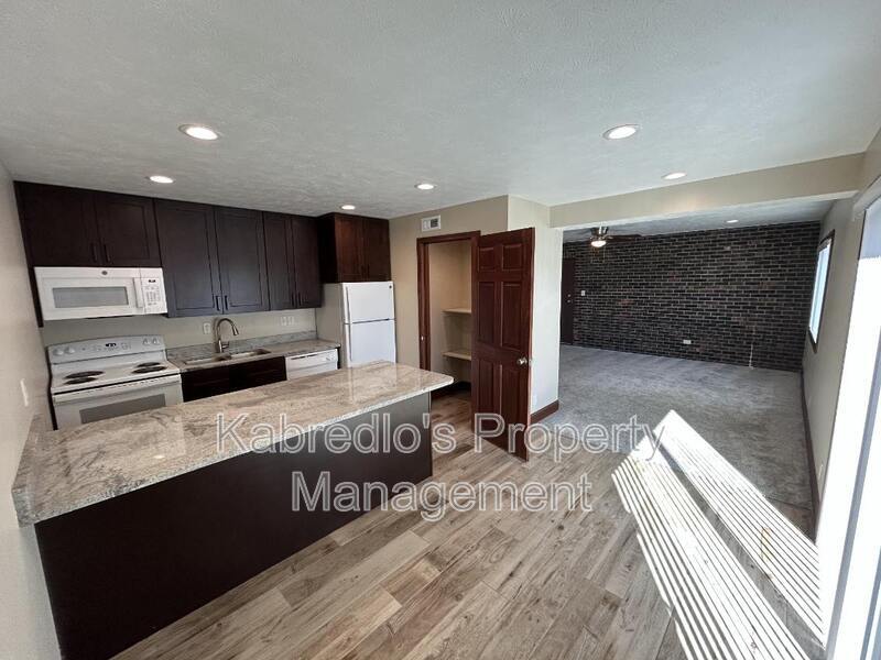 Lincoln Condo: 4401 S 27th st