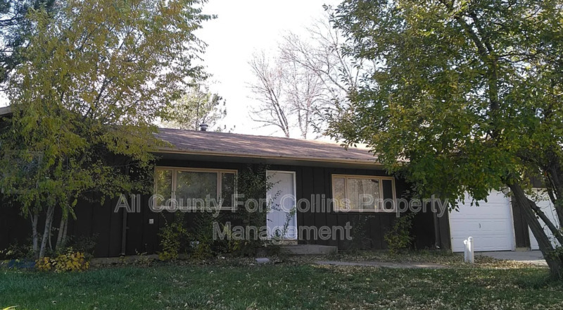Fort Collins House: 1401 Sklyline Drive