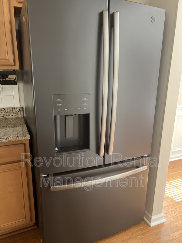 7 Saint Charles Pl GA 30277-6930 - Photo 9