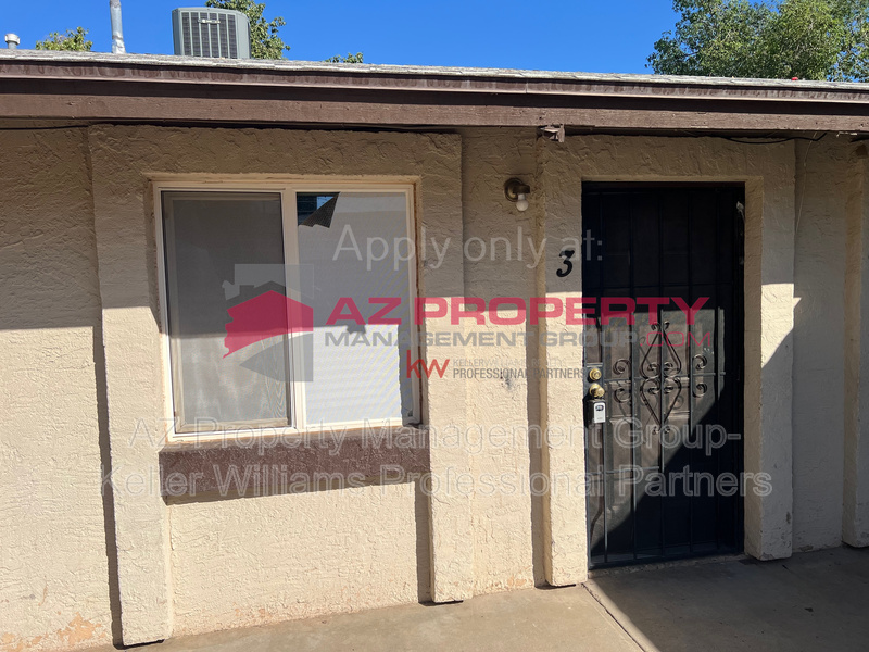 Avondale Condo: 207 S 3rd St