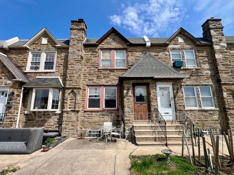 Philadelphia Condo: 3333 Chippendale St