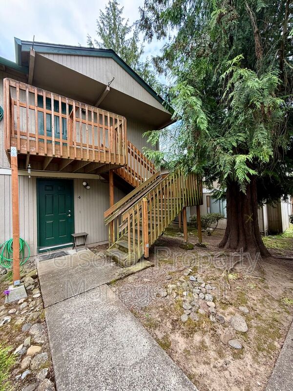 Vancouver Condo: 1410 NE 72nd St - Unit 3