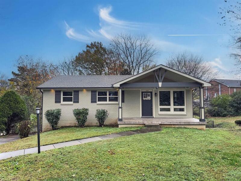 Clarksville House: 1884 Pardue Drive