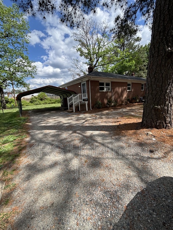 N Chesterfield Condo: 5225 Collindale Rd