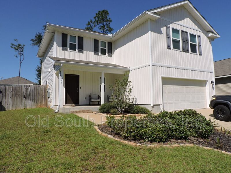 Pensacola House: 5840 Paddock Way