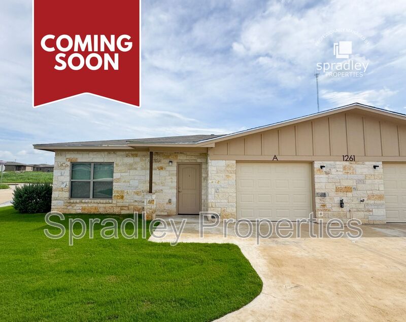 Belton Condo: 1261A Jasmine Dr