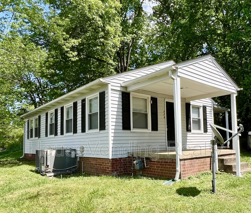 Maryville House: 310 Norris Avenue