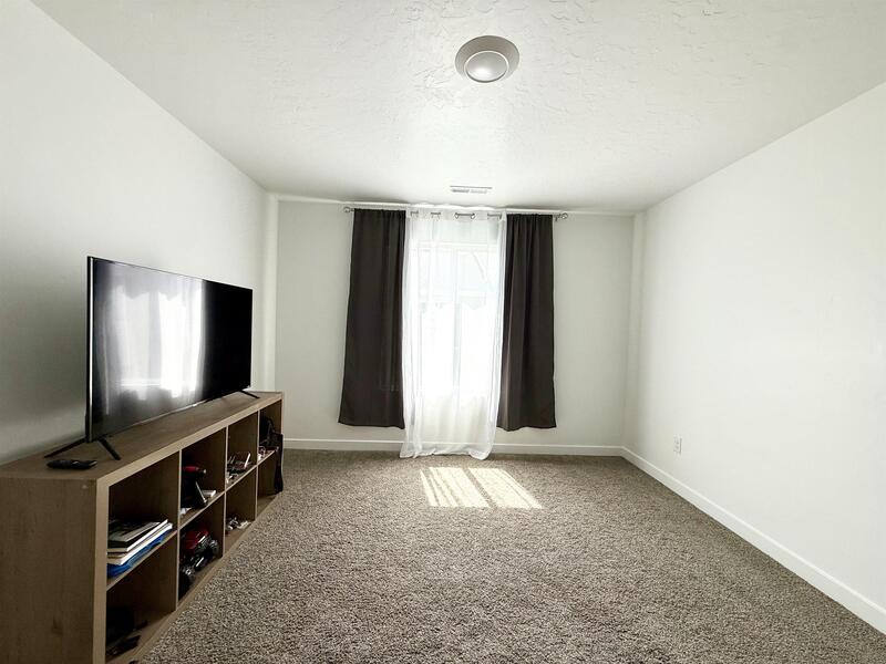 Main Rental Photo 11