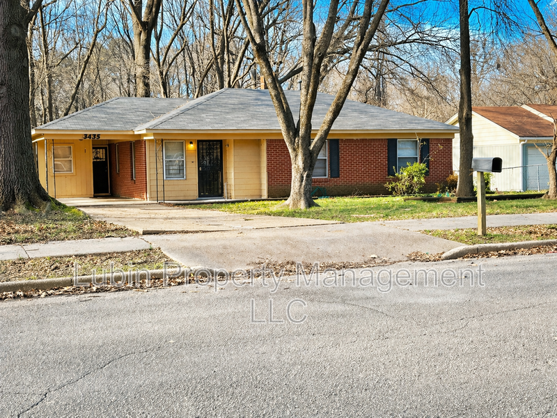 Memphis House: 3435 Madewell St