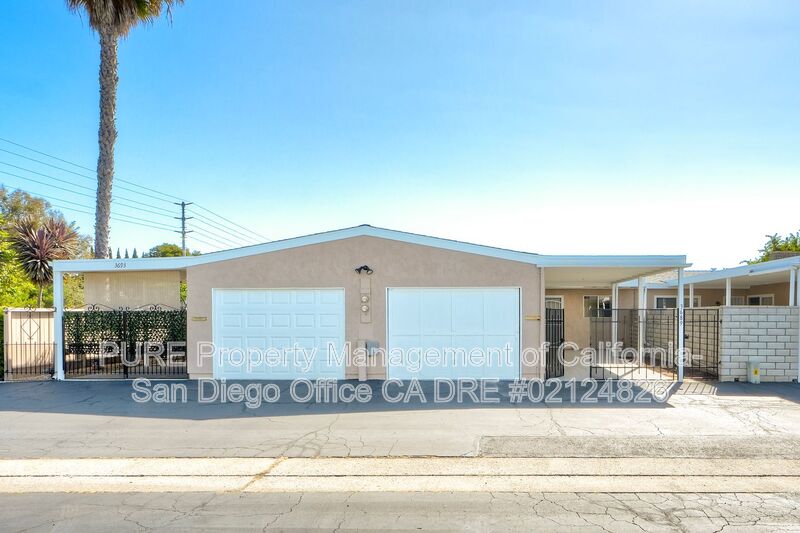 Oceanside House: 3689 Barlett Ave