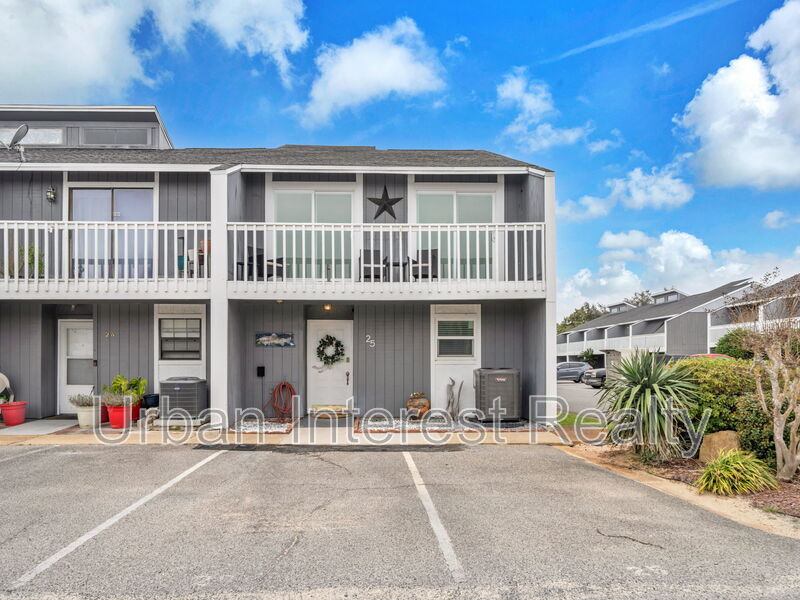 Destin Condo: 25 Court Drive
