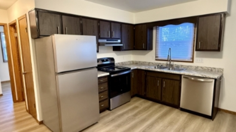 Oshkosh Condo: 2015-2017 Parkside Drive - 2017