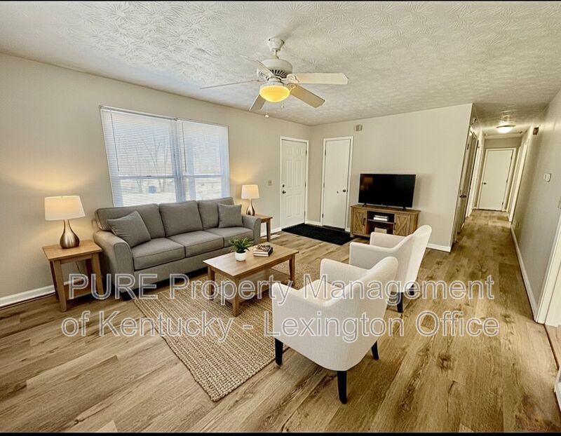 Winchester House: 200 Madison Ave