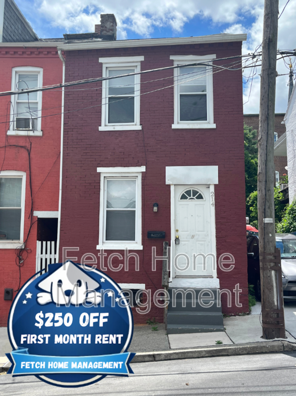 Lancaster House: 214 West Strawberry Street