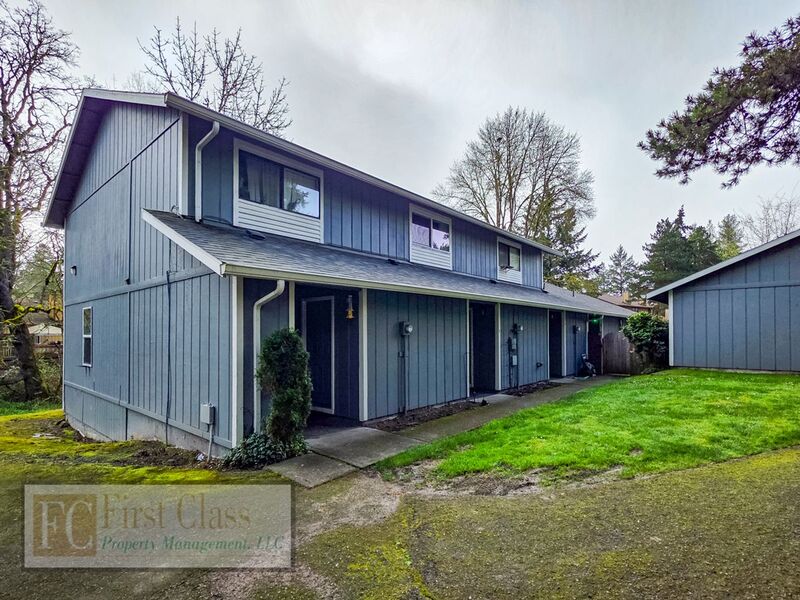PORTLAND Townhome: 19465 NW MAHAMA PL