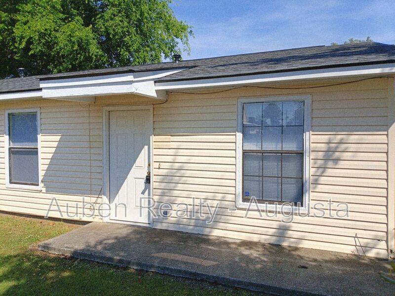 Augusta House: 1730 Hicks Street Apt B