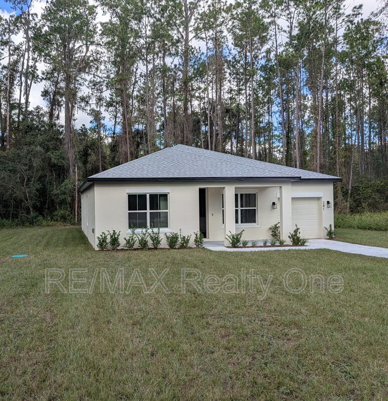 Citrus Springs House: 241 East Reel Loop