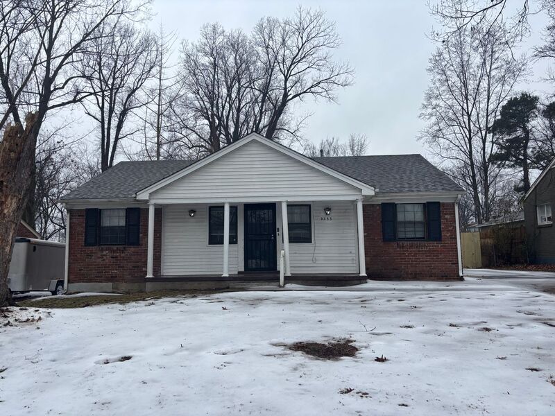 Memphis House: 3355 Justine St