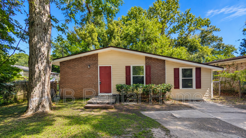 Jacksonville House: 4523 Merrimac Ave