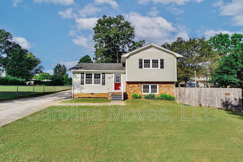 Request a Viewing for 206 Newgate Drive Tenant Turner