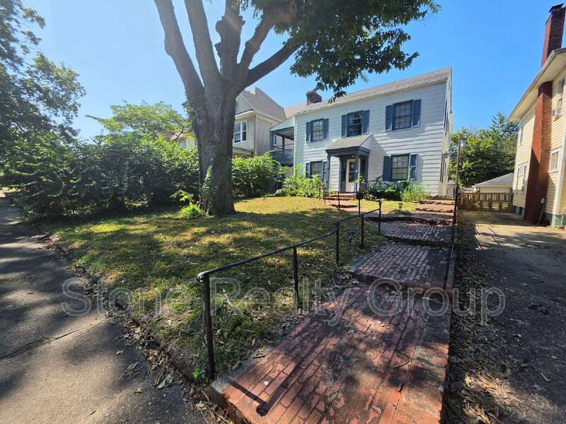 Terre Haute Condo: 1609 South 5th Street