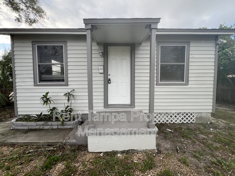 St. Petersburg Condo: 4801 10th Avenue South - 1/2