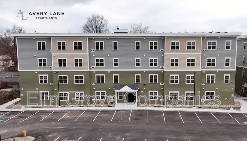 Nashua House: 5 Avery Lane