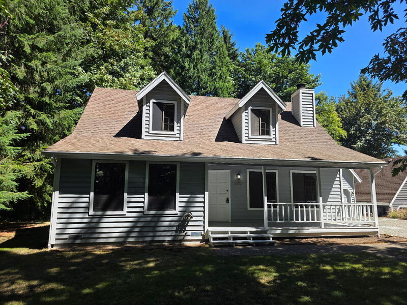 Bothell House: 20912 West Richmond Road