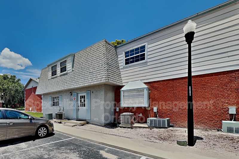 Winter Park Townhome: 7309 Daniel Webster Dr