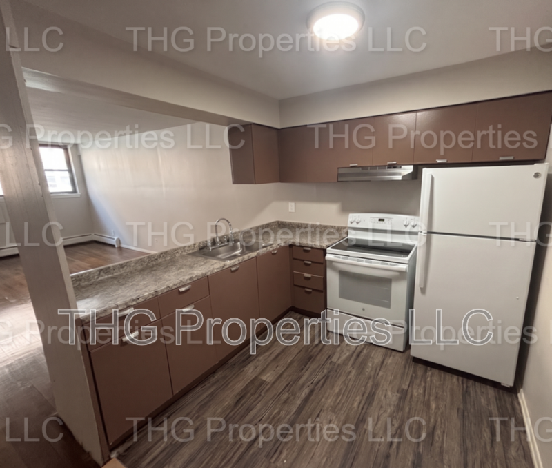 Orange Condo: 259 Reynolds Terrace