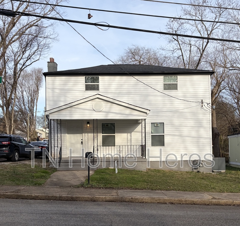 Knoxville House: 1700 Wilder Place