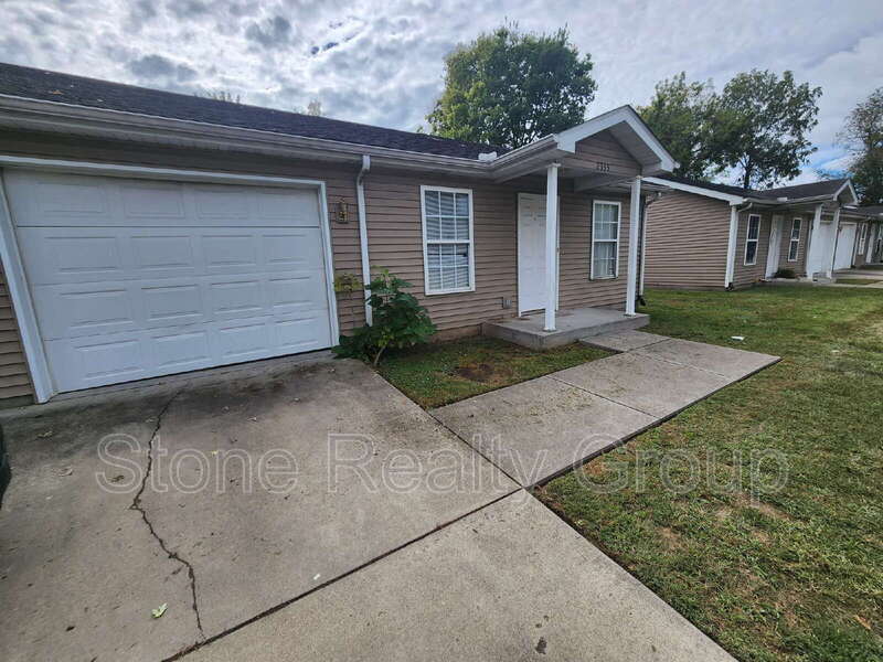 Terre Haute Condo: 2335 Patrick Street