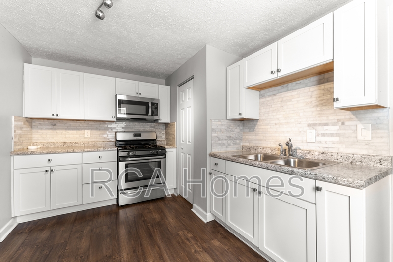 Indianapolis House: 1029 Saint Paul Street