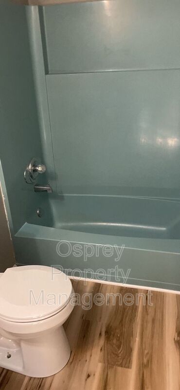 Charming 2-Bedroom Duplex in Kempsville, VB ¨ASK ABOUT OUR ZERO DEPOSIT¨ - Photo 11