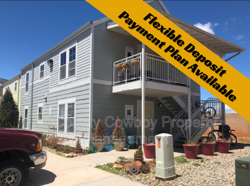 Laramie Condo: 415 Mitchell St F-1