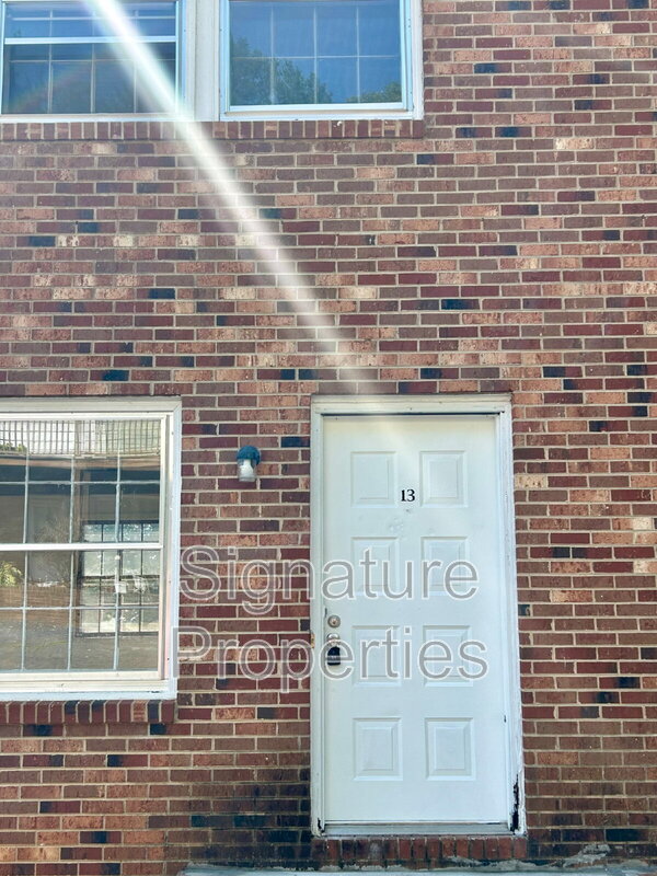 Martinsville Condo: 1055 Rives Rd