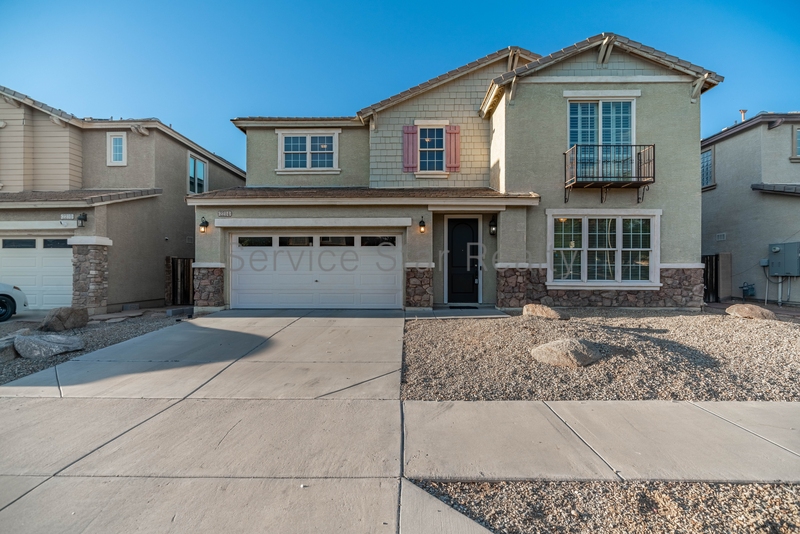 Phoenix House: 2214 E Chanute Pass