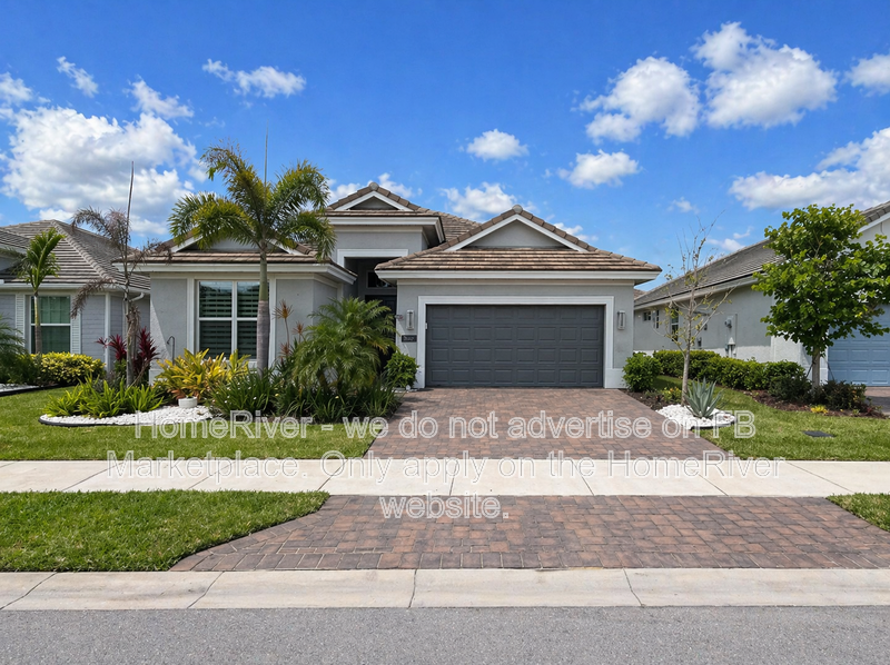 Port Saint Lucie House: 12482 SW Sunrise Lake Ter