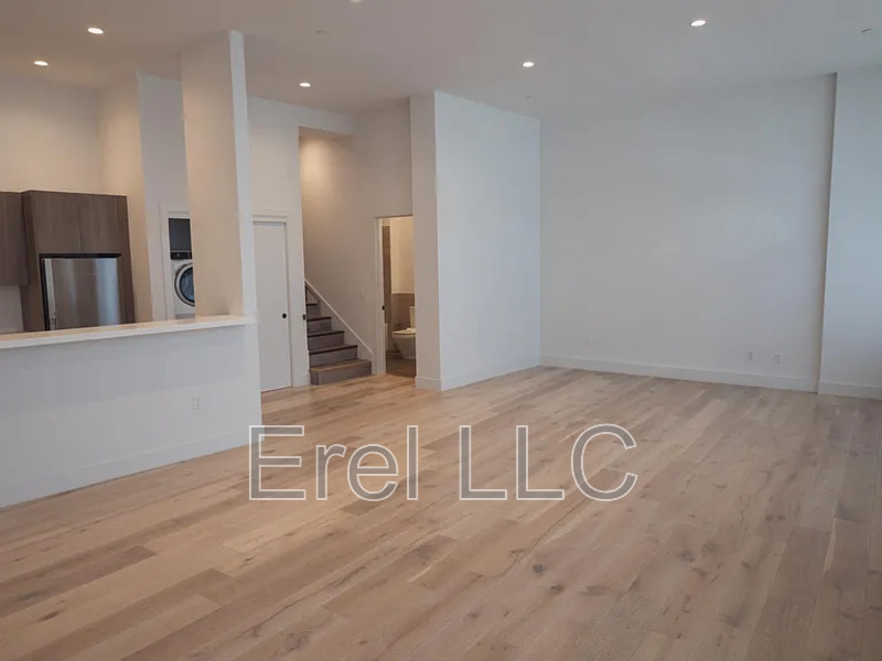 Berkeley Condo: 2747 San Pablo Ave