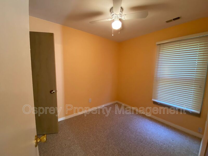 Your Ideal Coastal Retreat in Virginia Beach!
