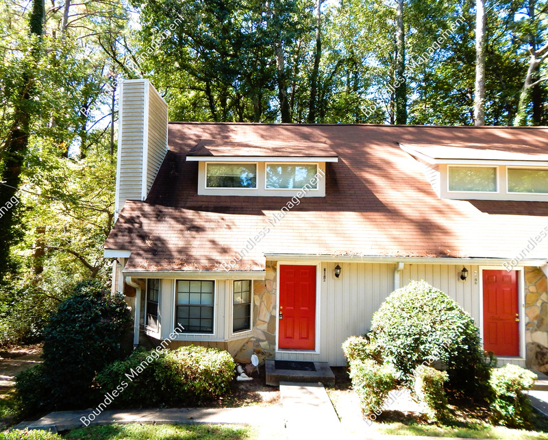 Smyrna House: 2170 Wells Dr SE